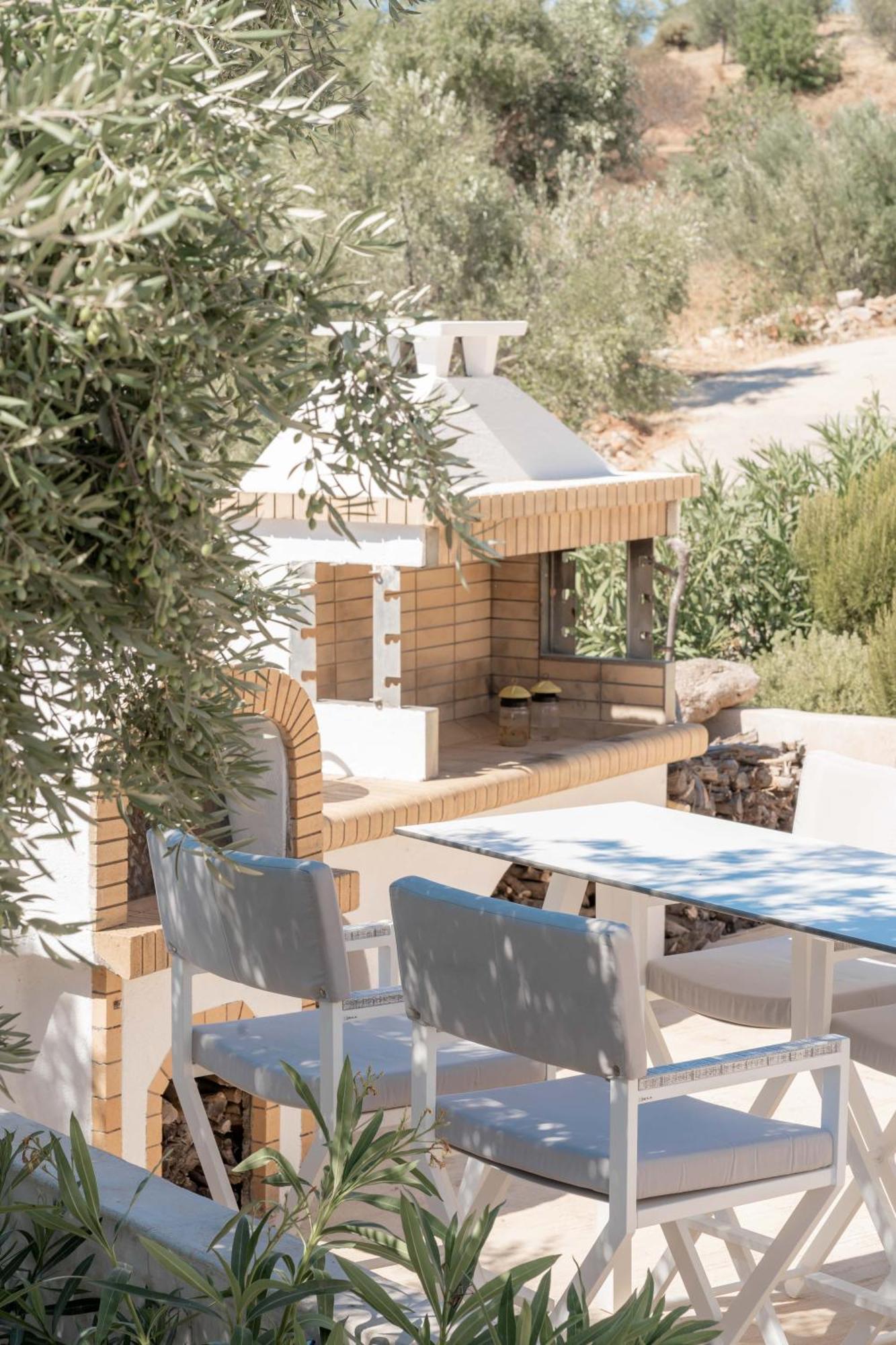 White Donkey Boutique Hotel (Adults Only) Chrani Exterior photo
